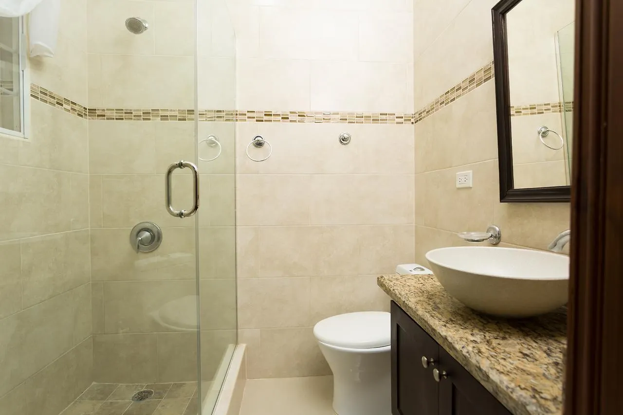Devon House Apts Hotel Kingston Apartment