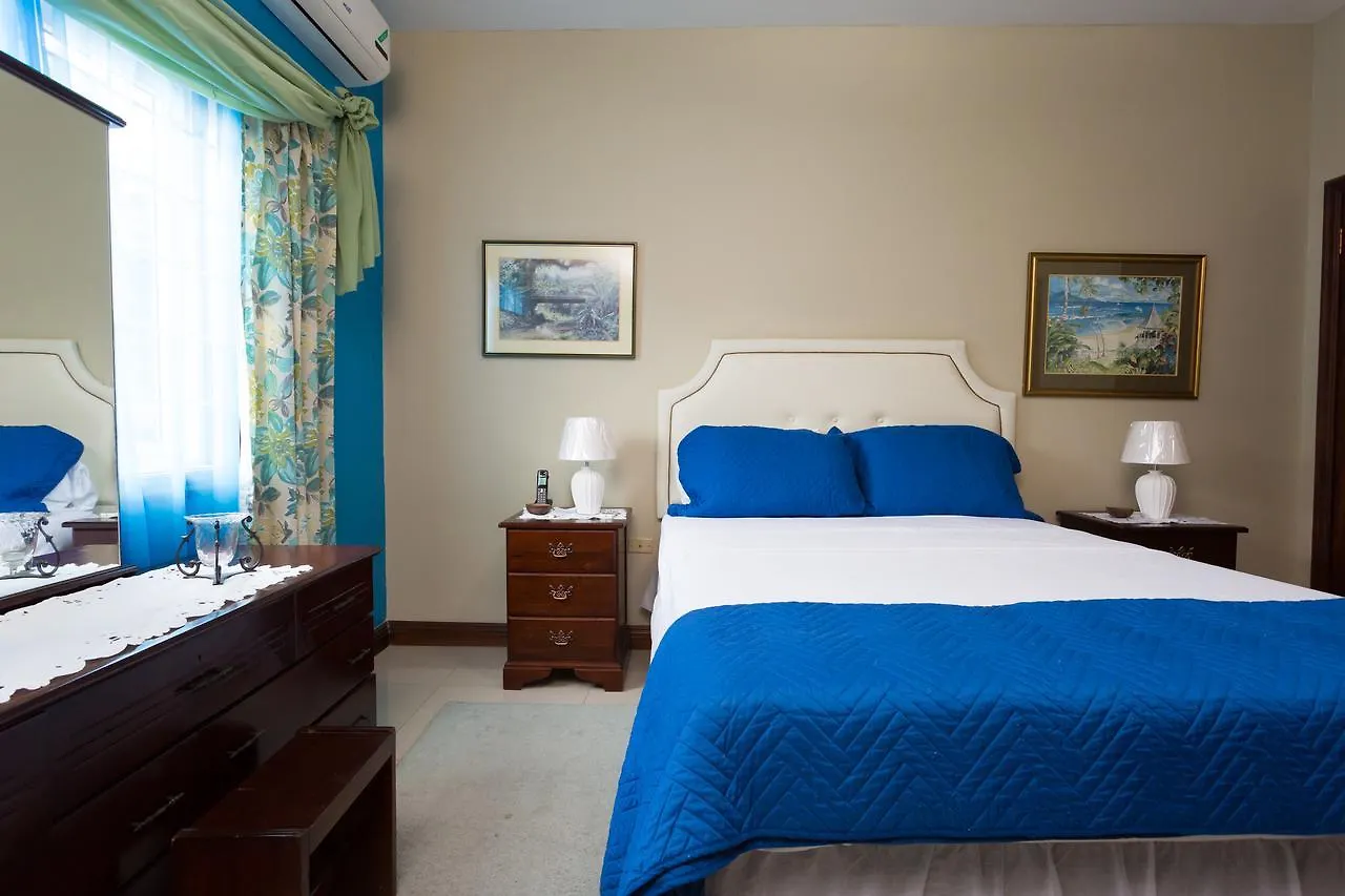 Apartment Devon House Apts Hotel Kingston Jamaica